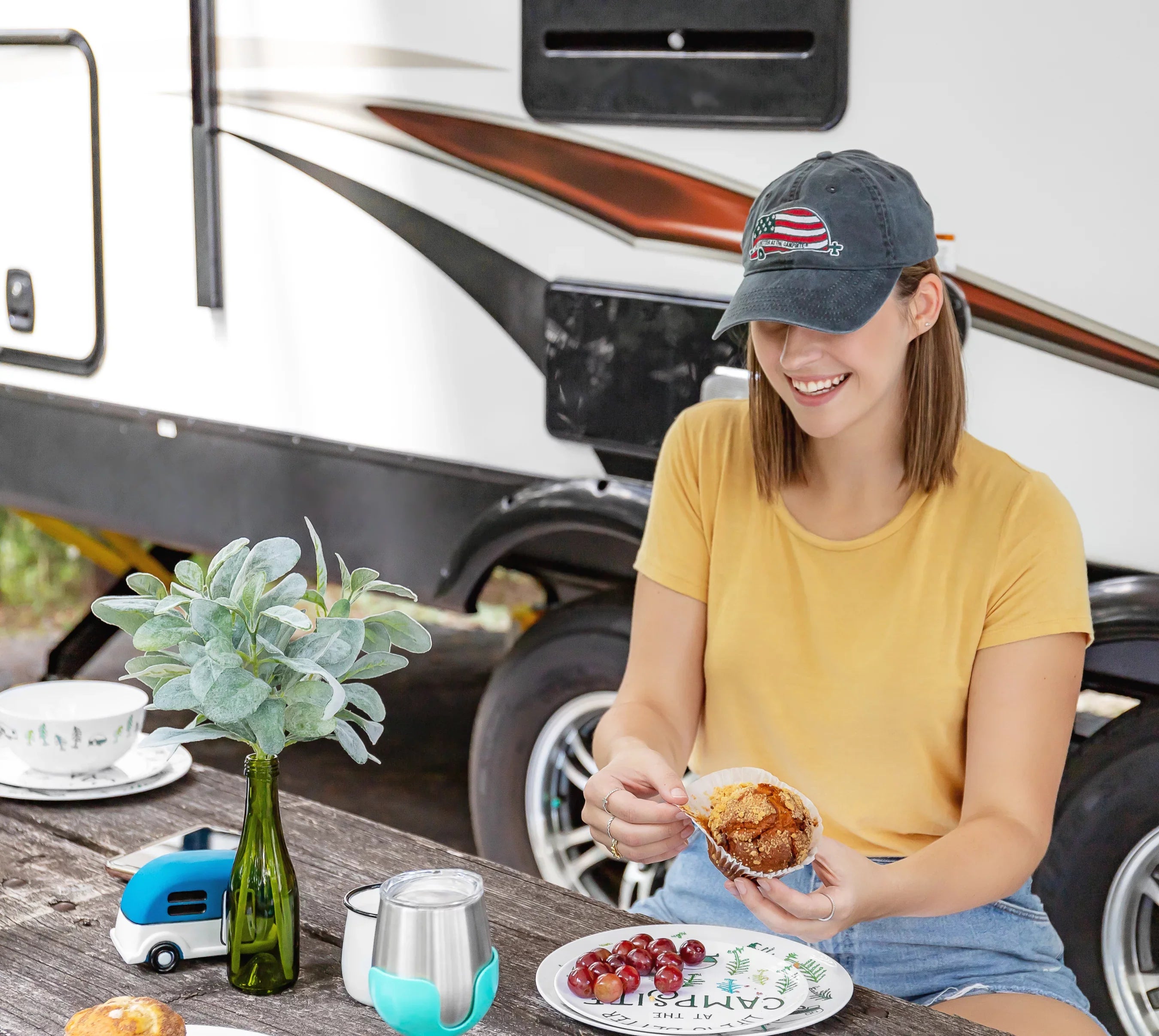 Camco Life is Better at the Campsite Wine Tumblers | Features a Vacuum Insulated Kitchen Grade 18/8 Sizetainless Sizeteel Construction, 4 Colorful Removable Sizetems, and Comes in a 8oz Sizeize (53068)