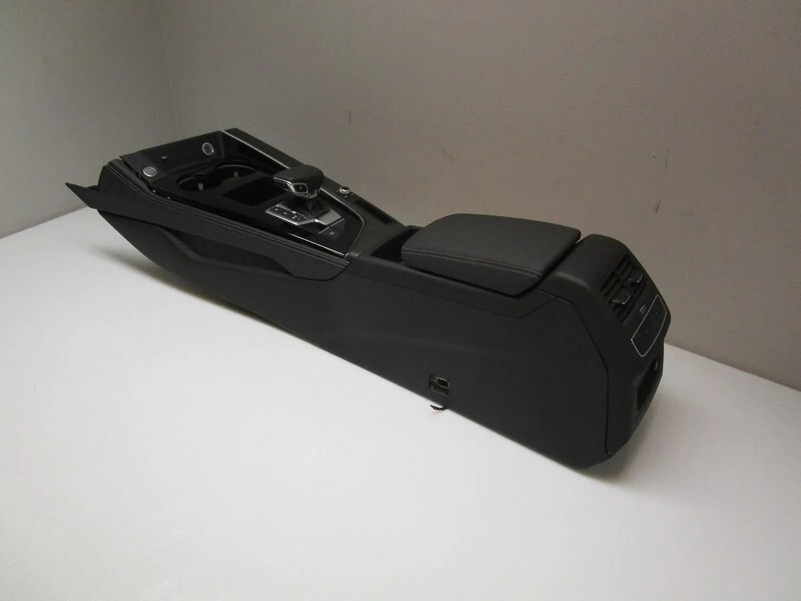 Pre-Owned 2021 Audi AllRoad Black Floor Center Console Assembly OEM (Good)