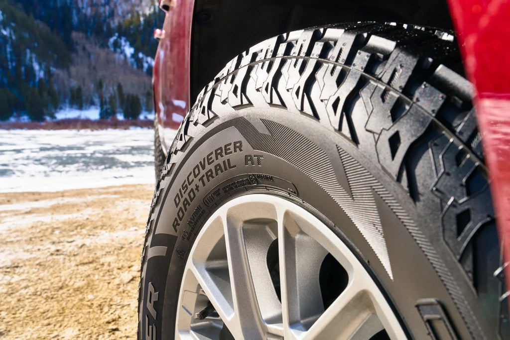 Cooper Discoverer Road+Trail AT 225/75R16 104T All-Terrain Tire