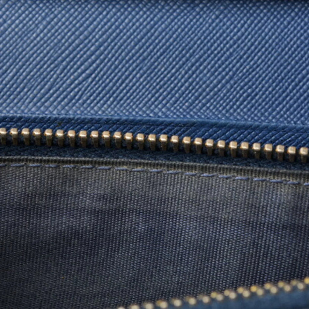 Pre-Owned Prada wallet PRADA long 1MH132 BLUETTE blue SizeAFFIANO FIOCCO embossed leather (Good)