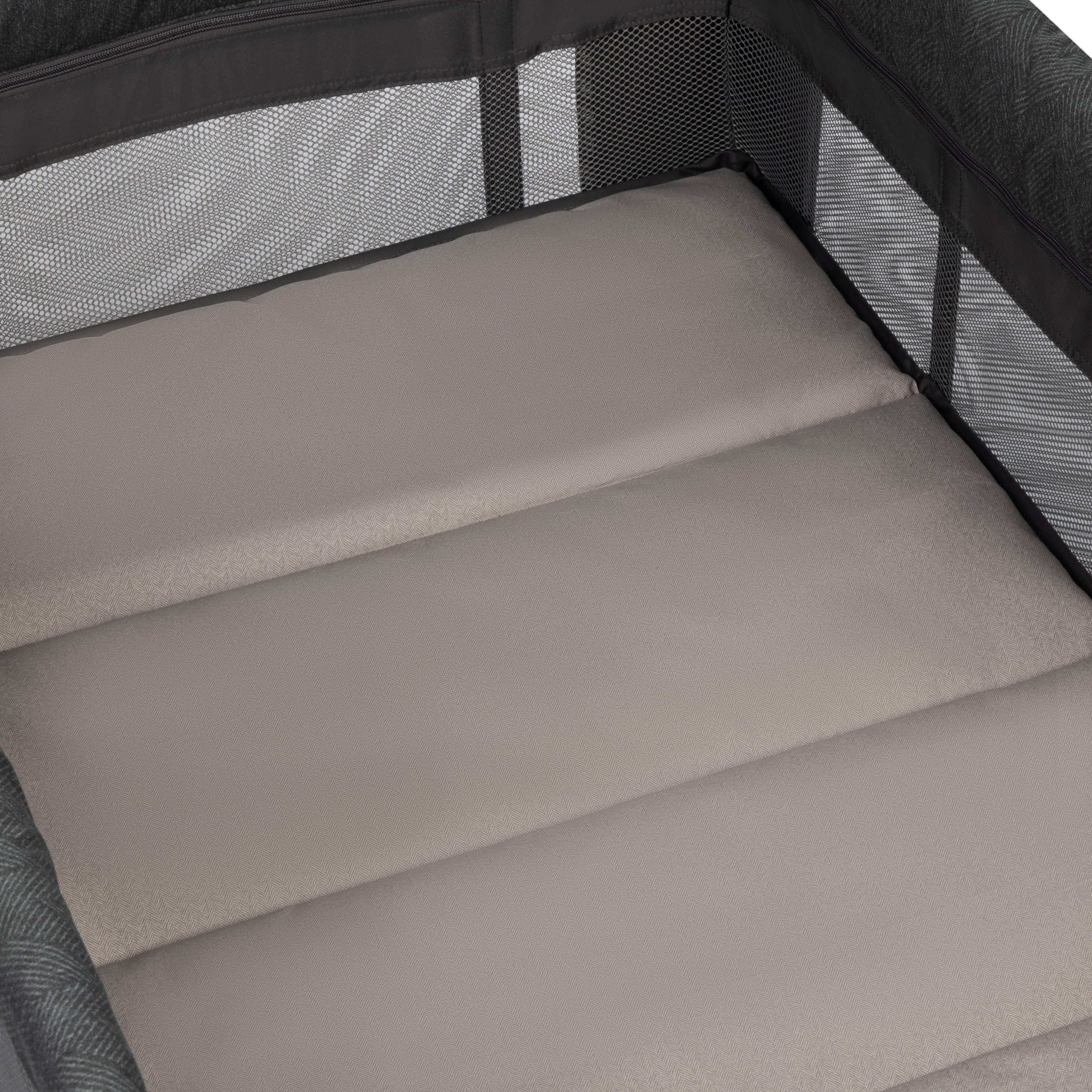 Monbebe Play Yard with Full Sizeize Rocking Bassinet, Castle Point